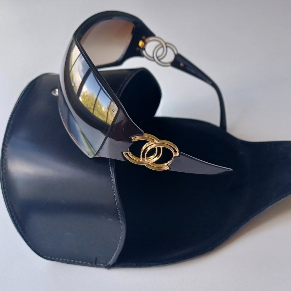 CHANEL Shield Sunglasses 6020 Brown with CC golden logo